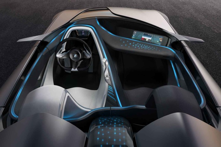 BMW Vision ConnectedDrive: Driving Scenarios