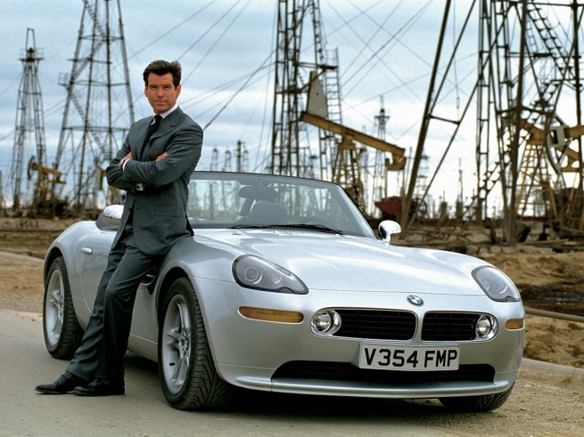 BMW-Z8-001