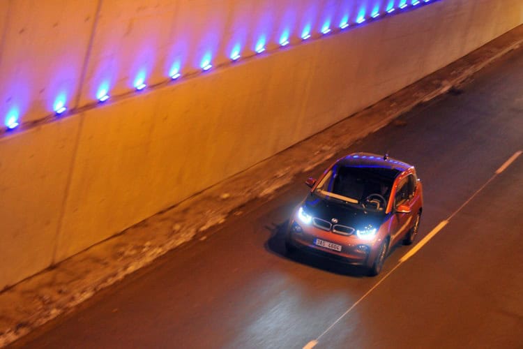 BMW i3 – New Driving Scenes and Fast Charging