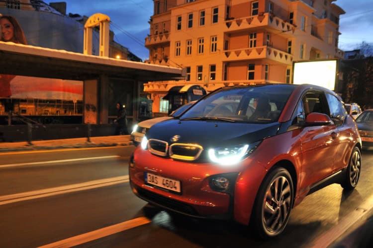 BMW i3 Video Review