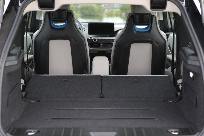 BMW i3 interior photos - Shawn Molnar | BMWBLOG-35