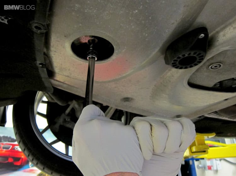 BMW-oil-change-castrol-19