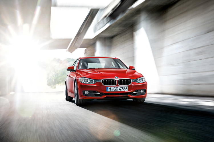 Wallpapers: 2012 BMW 3 Series Sedan