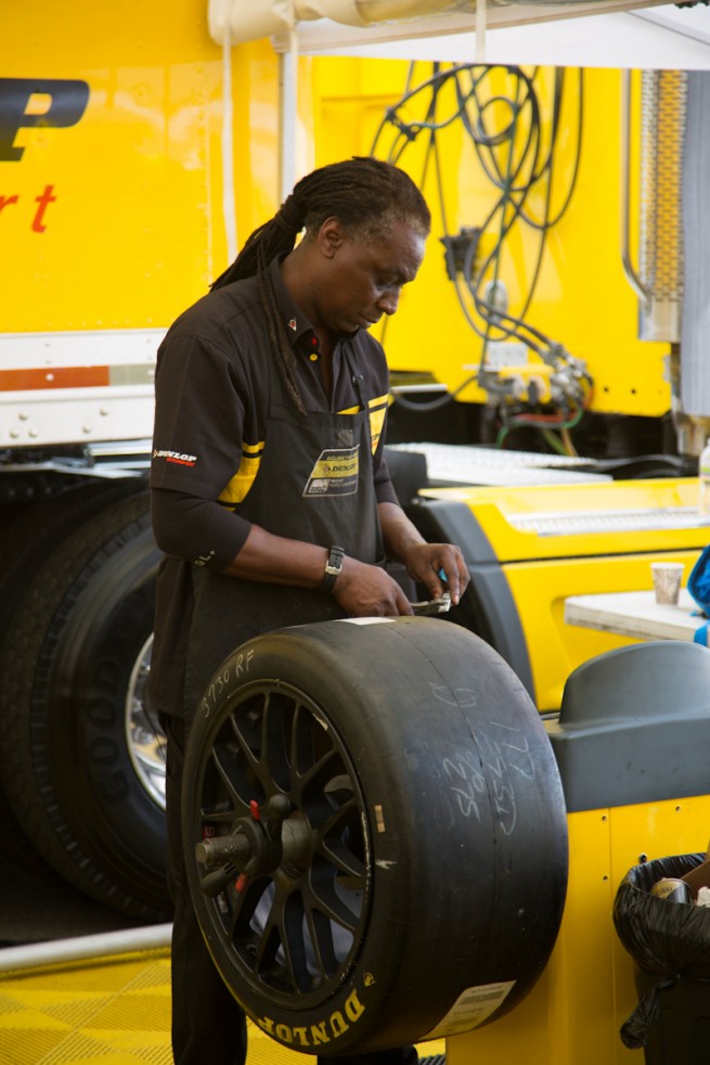 Dunlop Motorsport - Michael Blaskivich - BMWBLOG-20