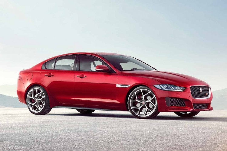 Jaguar_XE_2015_01_MR