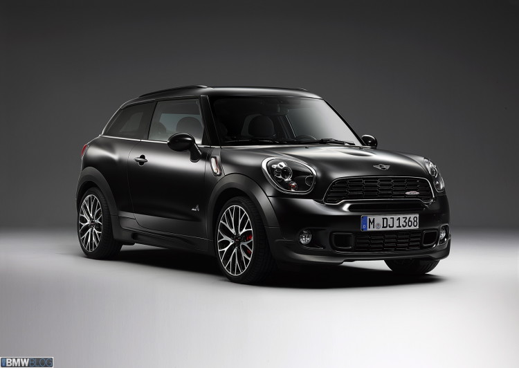 MINI-Frozen-Black-01