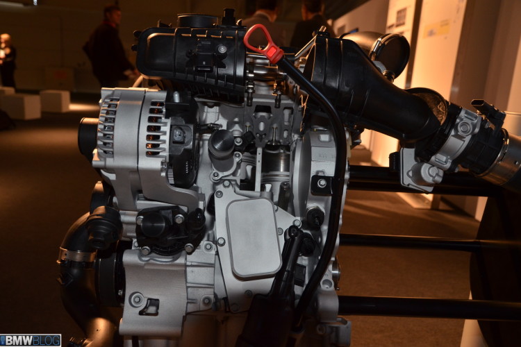 Video: Dr. Bernardo Lopez, Head of Powertrain for BMW, explains the new BMW 3-Cylinder engine
