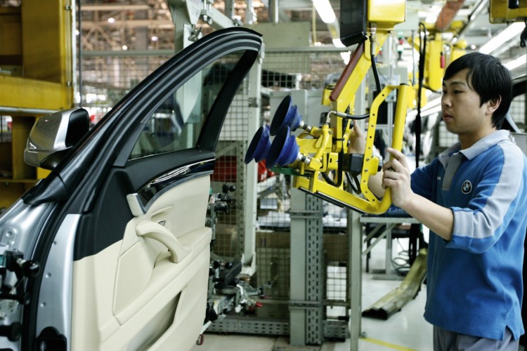 BMW’s Chinese Partner is having issues with accumulating debt