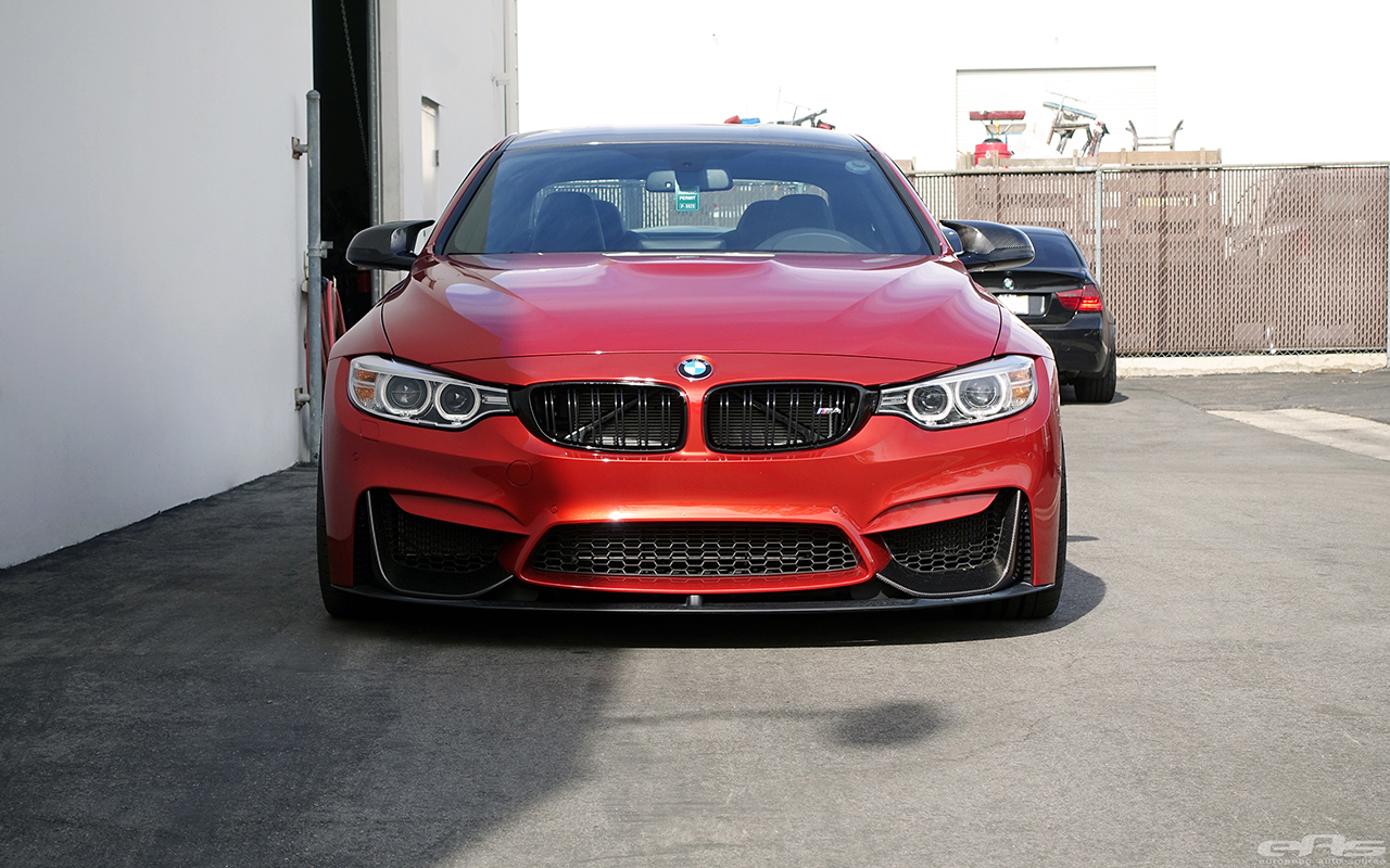 Sakhir Orange BMW F82 M4