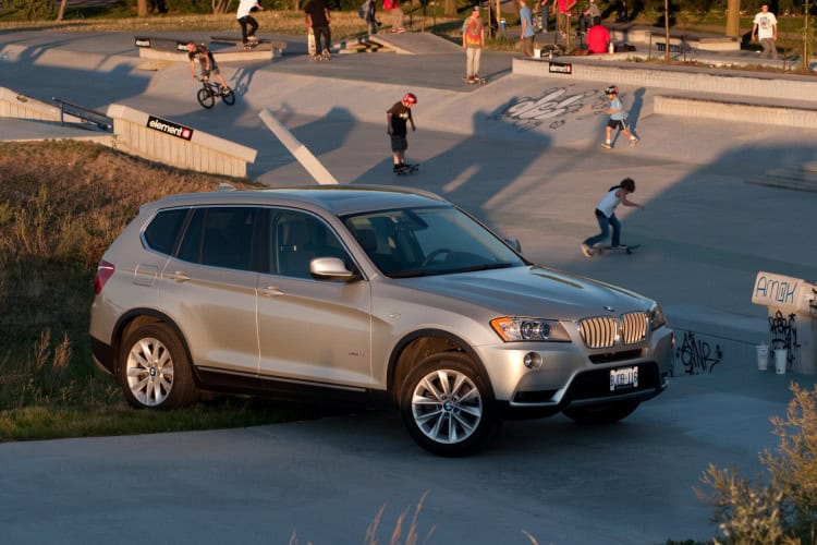 BMWBLOG Drive Review: 2011 BMW X3 – Newfound Lines with a Dash of All-Grown-Up