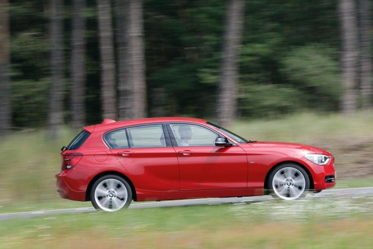 On Location Photos: New BMW 1 Series in Crimson Red