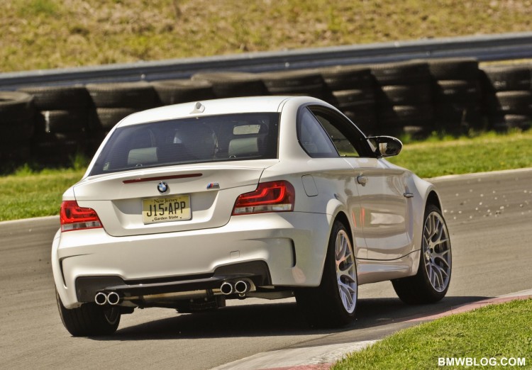 bmw-1M-track-153