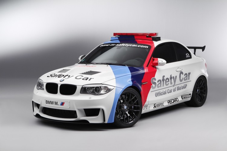 Video: BMW 1M MotoGP Safety Car