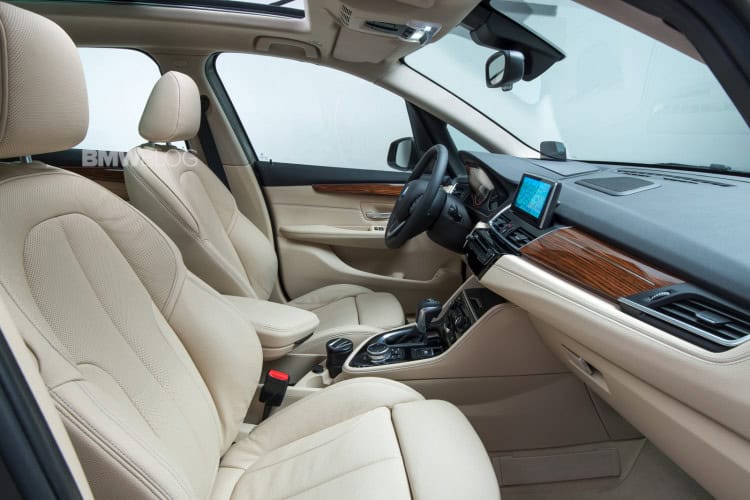 bmw-2-series-active-tour-interior-10