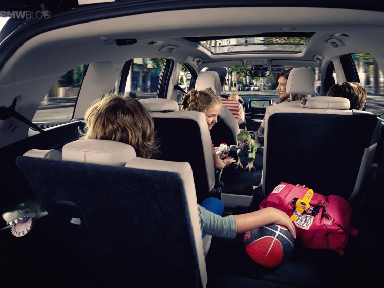 bmw-2-series-gran-tourer-interior-images-20