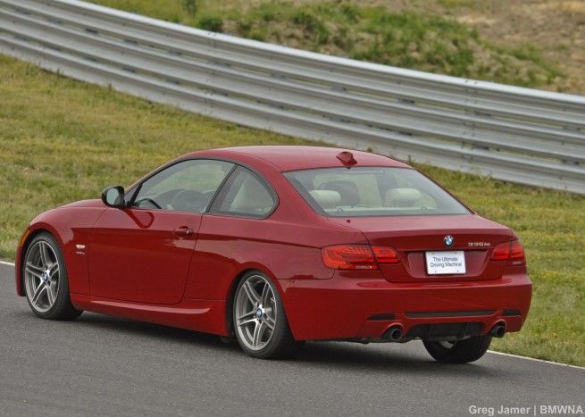 bmw-335is-race-track-7 bmw-335is-race-track-7