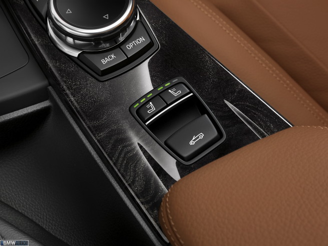 bmw-4-series-convertible-interior-images-17