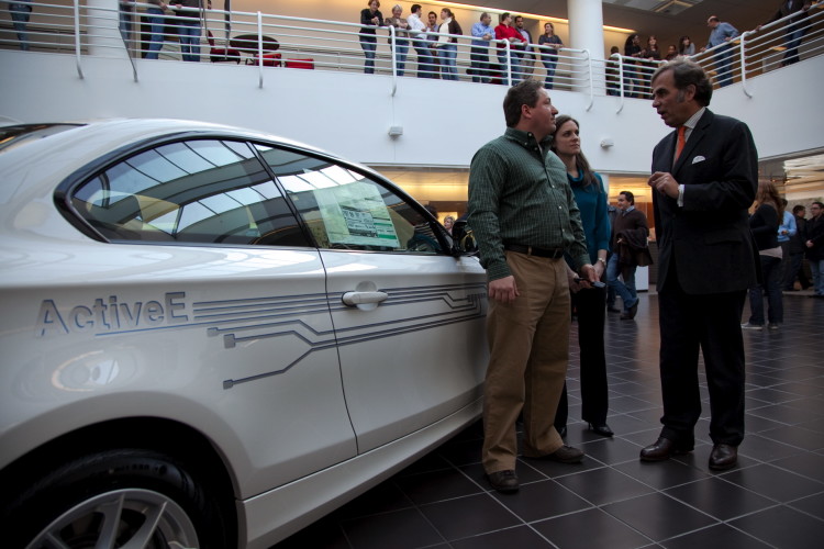 BMW Delivers First All-Electric ActiveE in the US