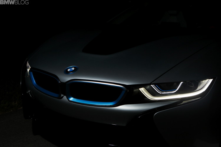 bmw-i8-laser-light-01