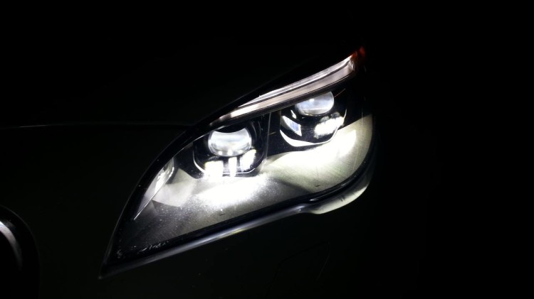 bmw-laser-lights-7-series