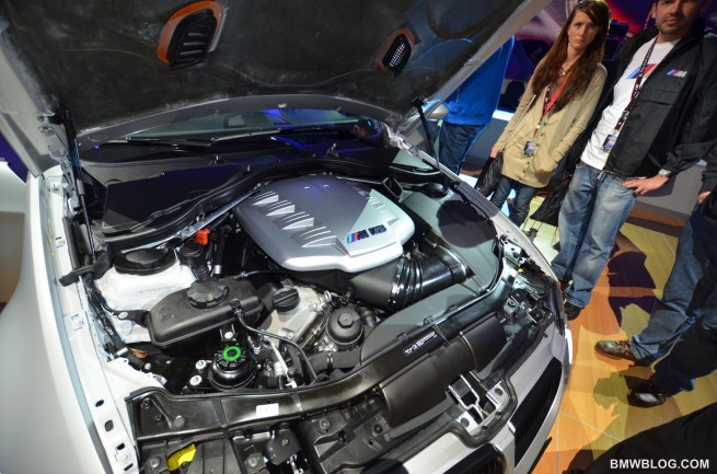 bmw-m3-crt-photos-02