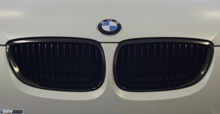 bmw-m3-frozen-white-02