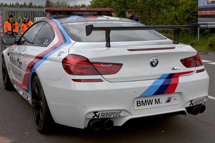Video: F12 BMW M6 with Akrapovic Exhaust