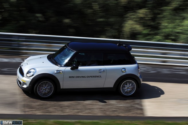 bmw-mini-driving-experience-37