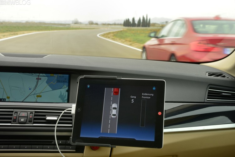 bmw-predictive-driving-03