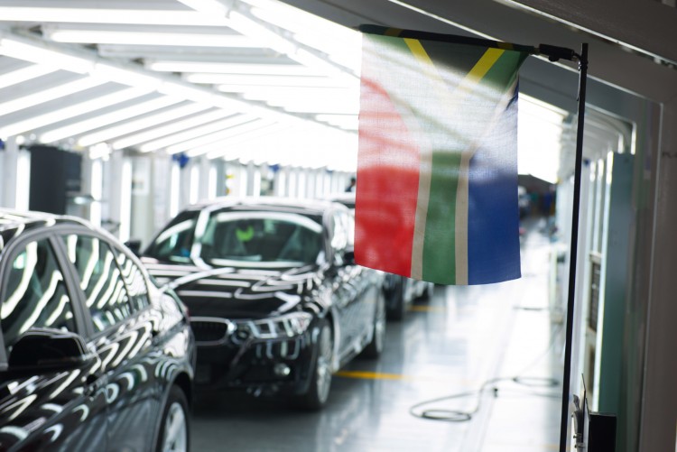 bmw-rosslyn-plant-01