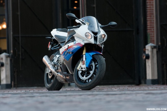bmw-s1000rr-review-19