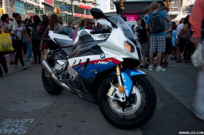bmw-s1000rr-review-2