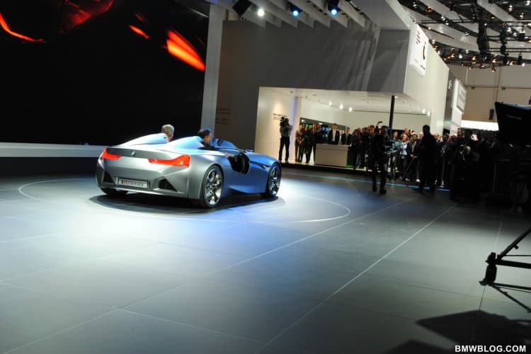 2011 Geneva: BMW Vision ConnectedDrive – World Premiere
