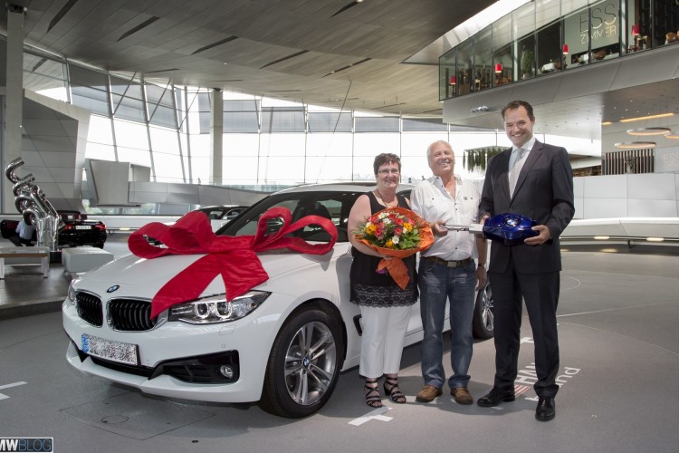 BMW Welt marks 100,000th delivery