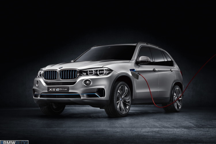 World Premiere: BMW X5 eDrive Hybrid