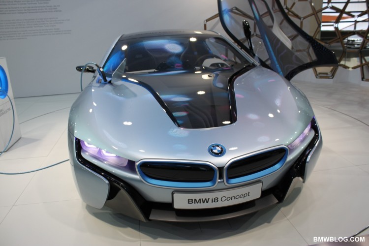 IAA 2011: BMW i8 Public Debut