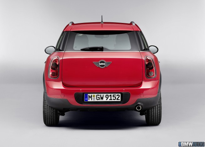 mini-countryman-2012-12