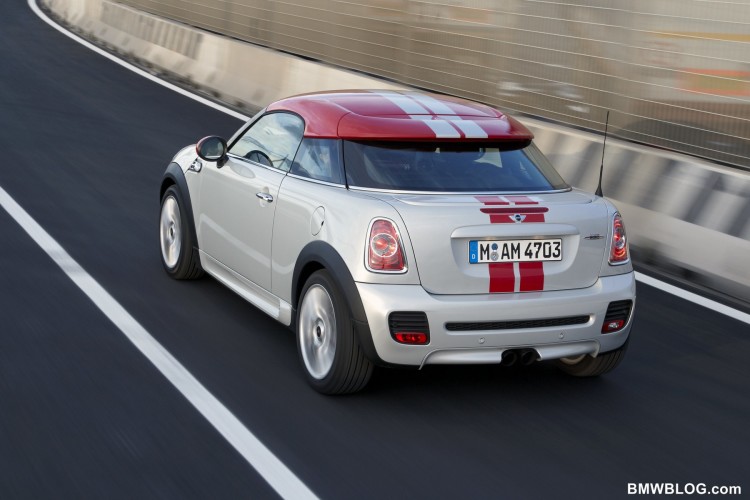 MINI USA Shows Latest Models at Pebble Beach