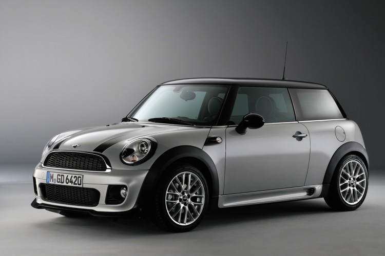 VIDEO: See Why the R56 MINI JCW Is Still So Much Fun