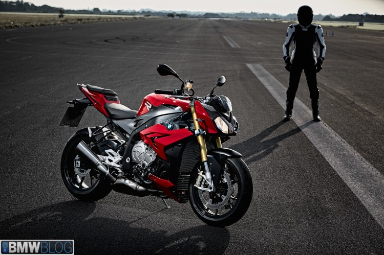 new-bmw-s100-r-01