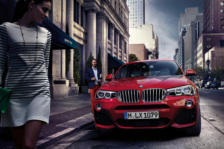 BMW X4 – VIDEOS